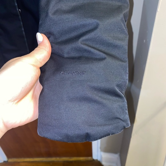 North face black 550 jacket women’s Large - Picture 5 of 6